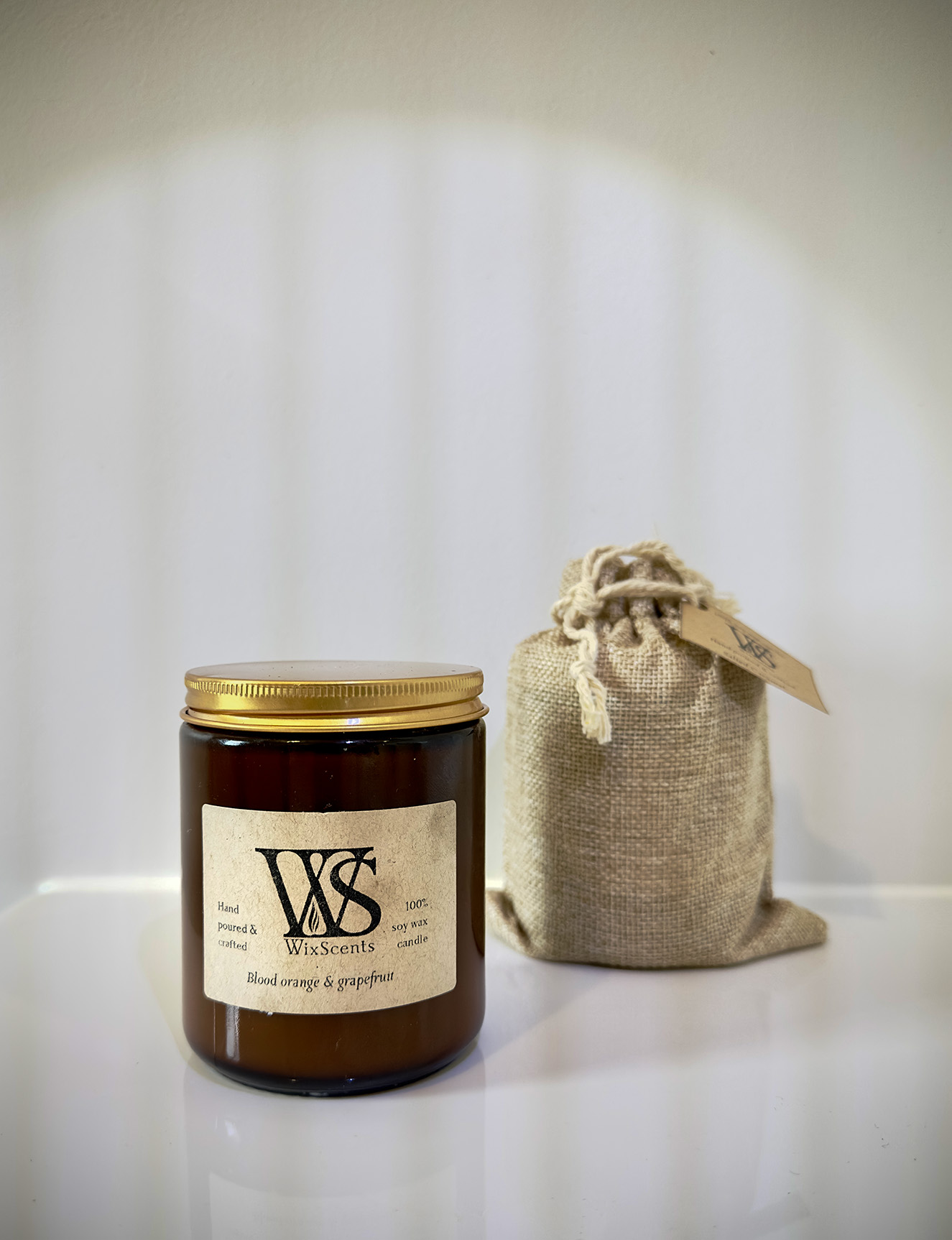 IMG_Rustic candle and hesian sack Rustic Candle